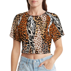 Short sleeved navel exposed