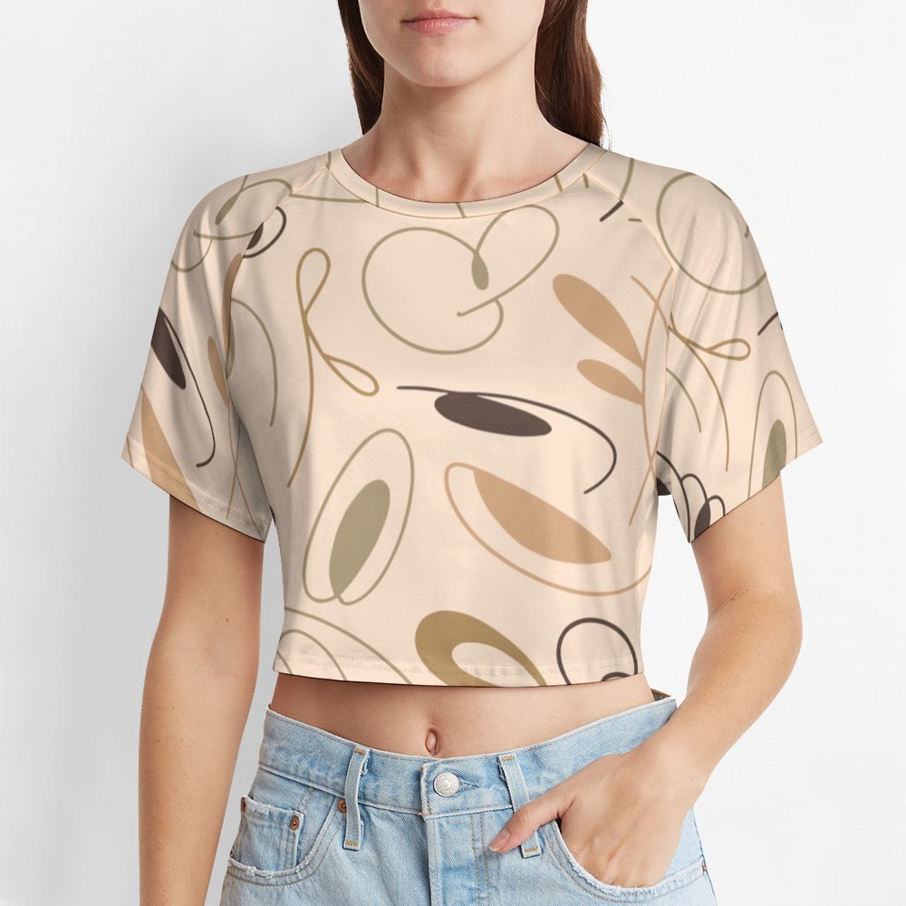 Short sleeved navel exposed